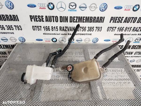 Bidonas Vas Expansiune Racire Antigel Toyota Auris An 2013-2014-2015-2016-2017-2018 Hybrid Dezmembrez Toyota Auris An 2015-2016-2017-2018 Facelift Volan Stanga - Dezmembrari Arad - 1