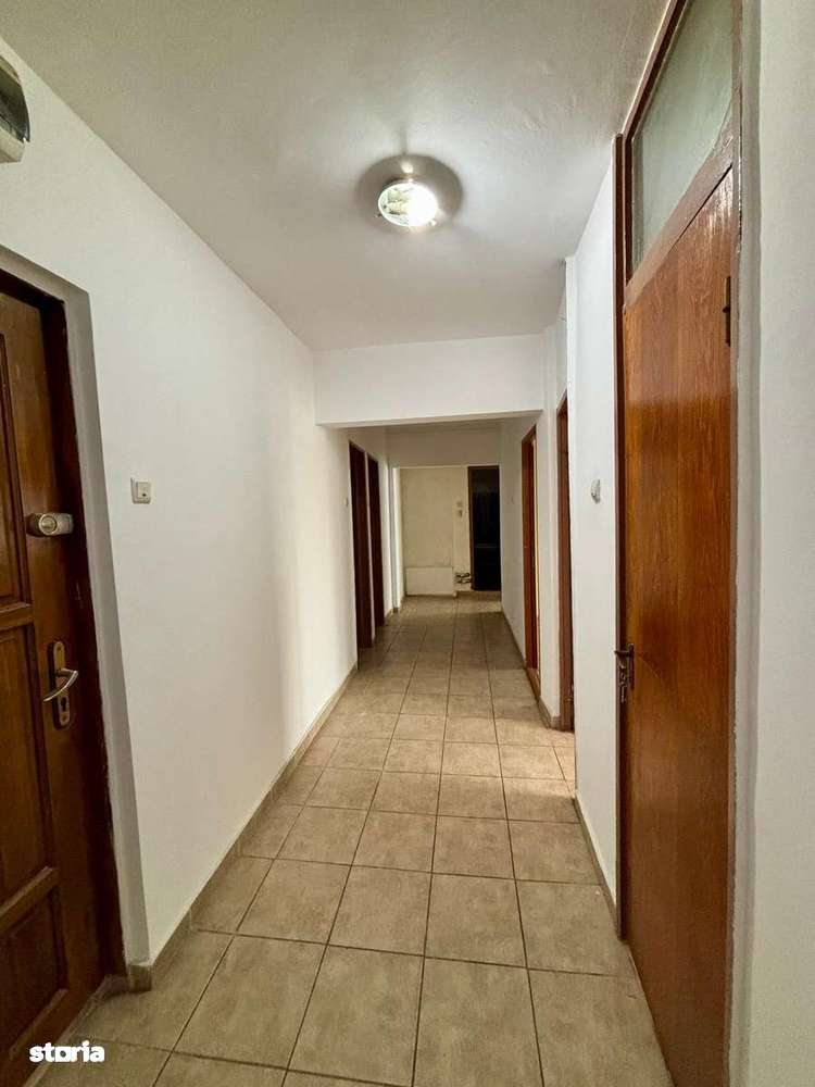 Apartament de vanzare 3 camere, Diham, B.Chisinau, Cernauti, Basarabia-7