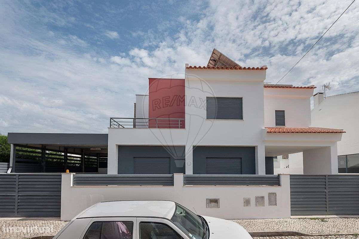 Moradia T4 para venda-41