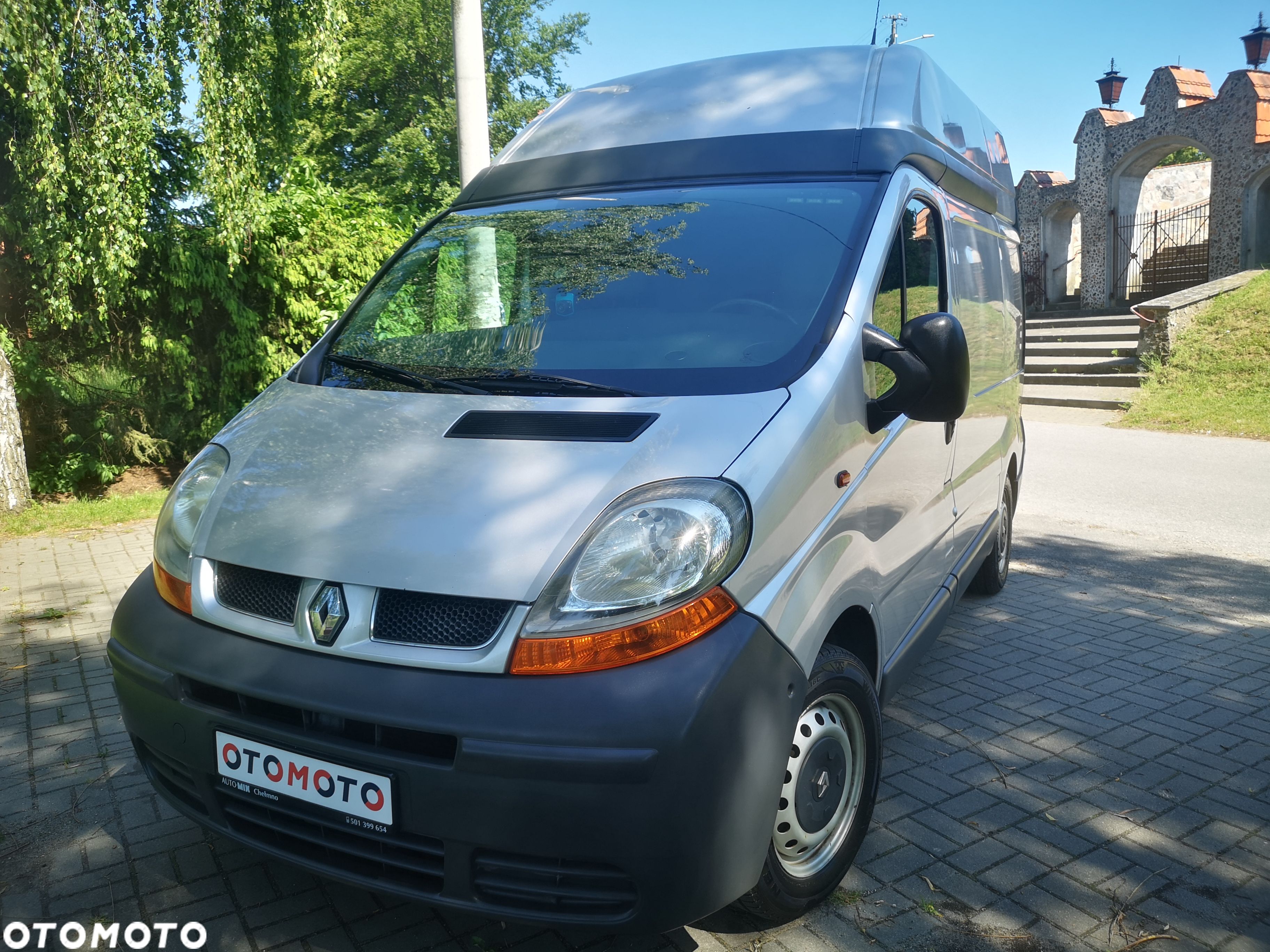 Renault trafic - 1