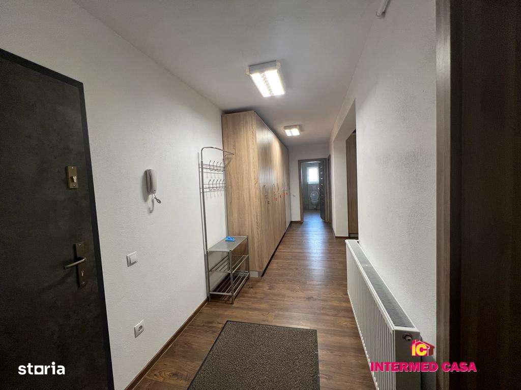 Apartament 3 camere zona Calea Cisnadiei-4