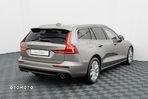 Volvo V60 D4 AWD Momentum Pro - 6