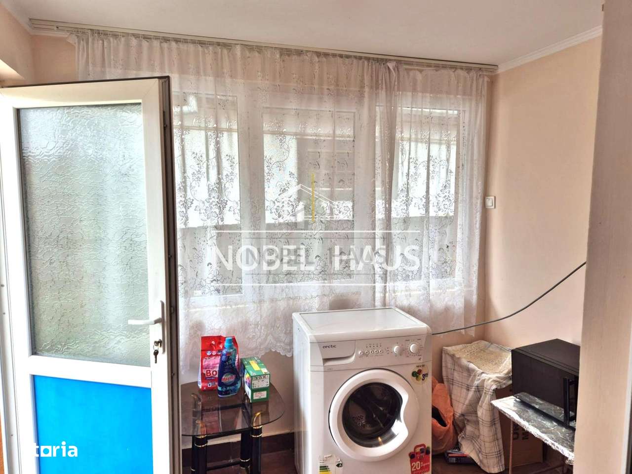 Casa si teren, central Barlad, str Al Sahia-10