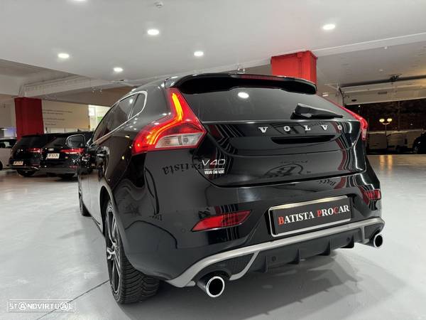 Volvo V40 2.0 D2 R-Design - 15