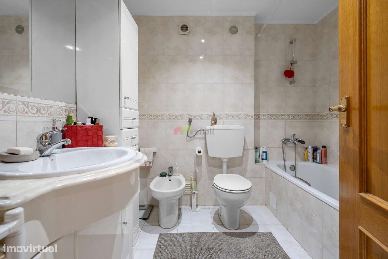 Apartamento T1 em Sta Marta do Pinhal-8