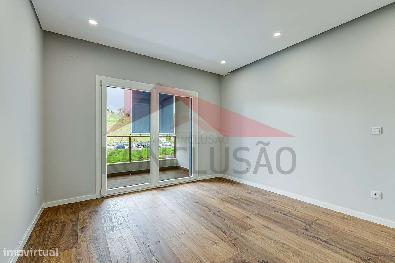 Casal do Moledo, Apartamentos novos em construção-16