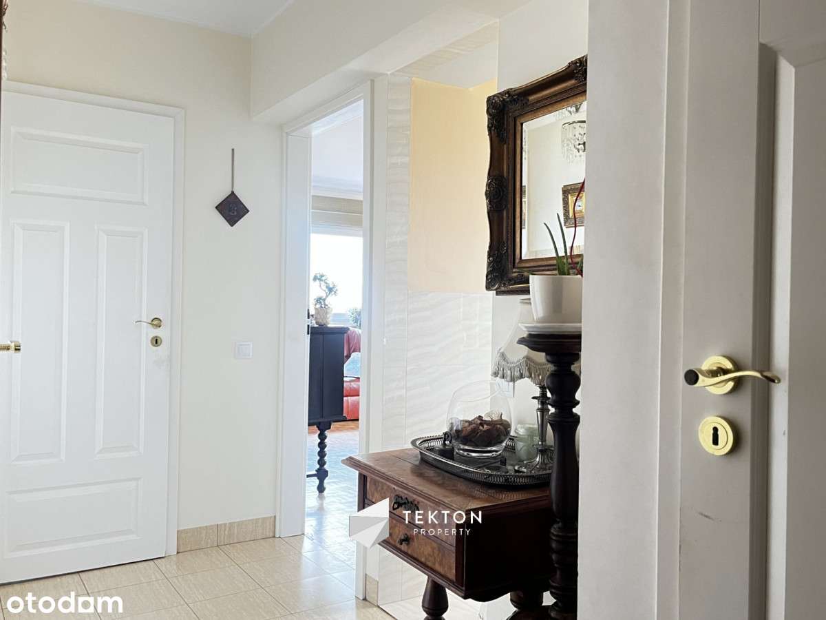 Jasne | 3 pokoje + kuchnia | Balkon  |-1