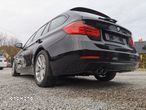 BMW Seria 3 330d Advantage sport - 12