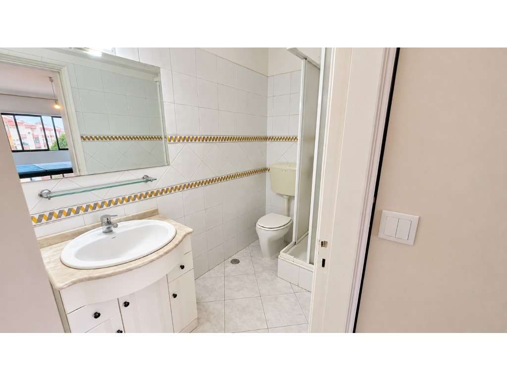 T3 Remodelado | 2 Frentes | Muita Luz Natural | 2 WC | Grande Arrec...-21