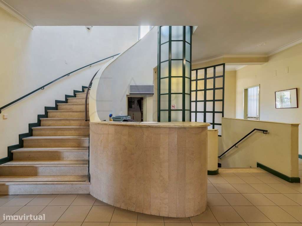 Palacete Histórico no Bairro Salgado - Setúbal - Grande imagem: 2/23