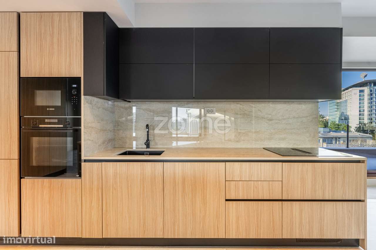 Penthouse T3 Duplex Av. Boavista - Grande imagem: 4/41