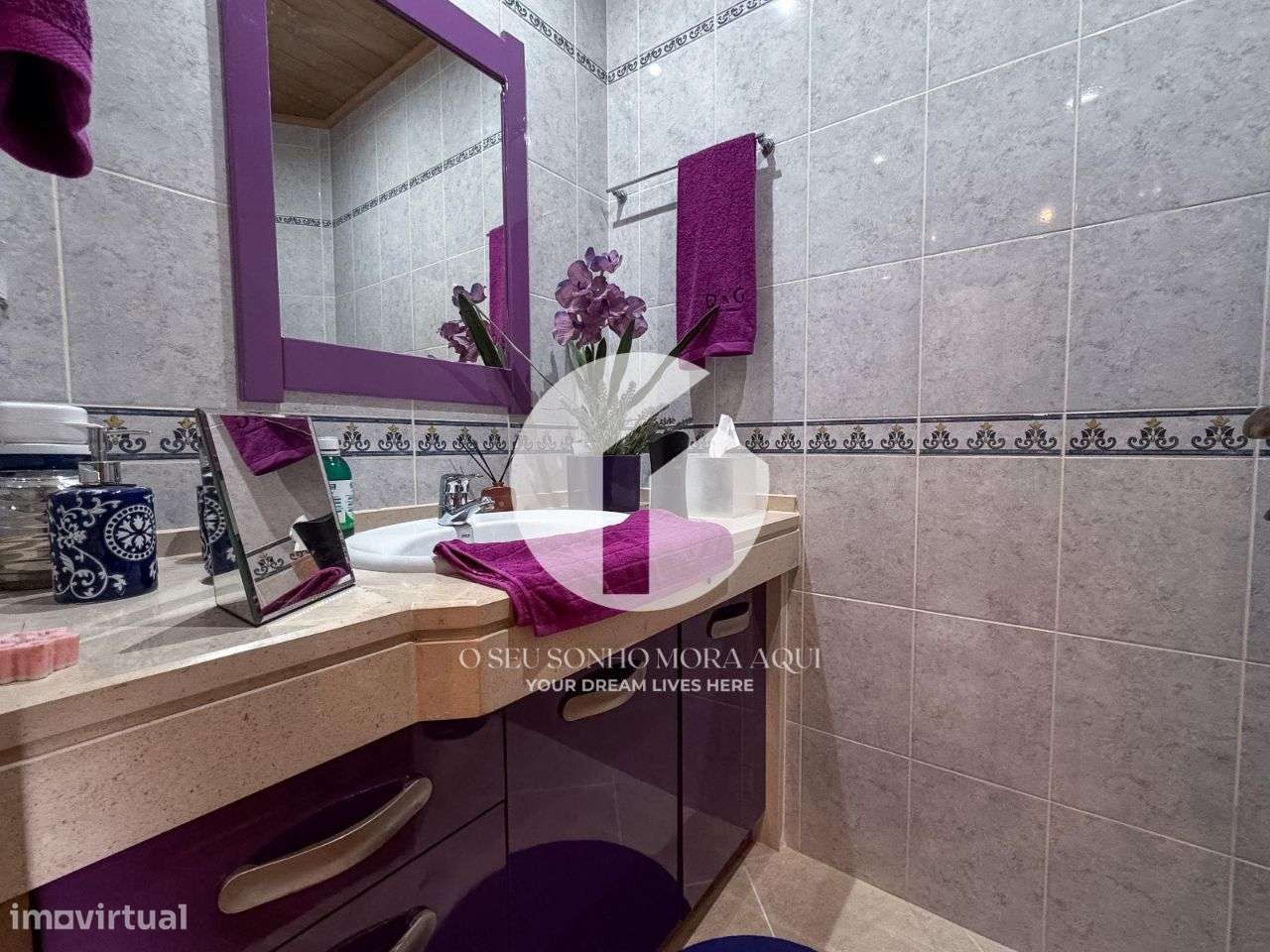 Moradia T4 de luxo mobiliada à venda em Olhão-13