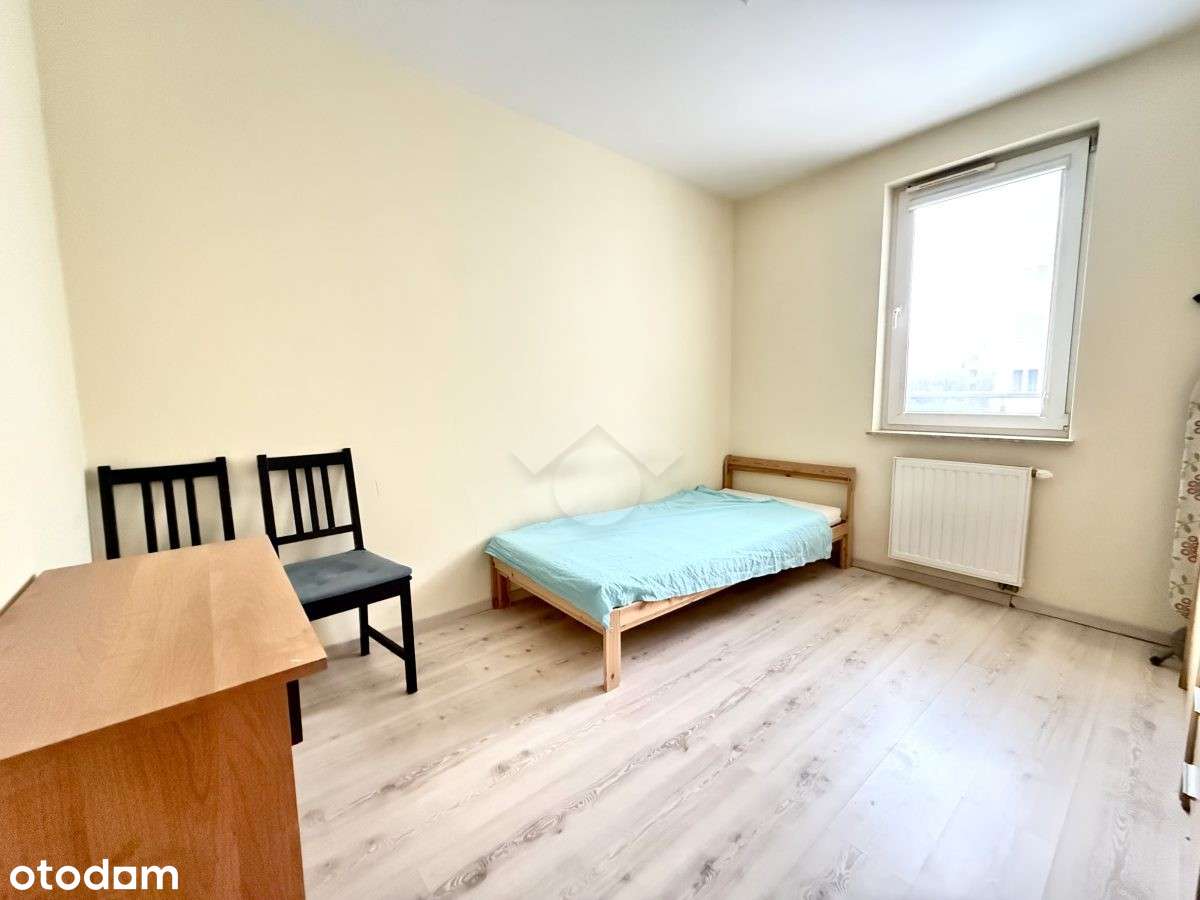 Przestronne 3- pokojowe mieszkanie z balkonem!-4