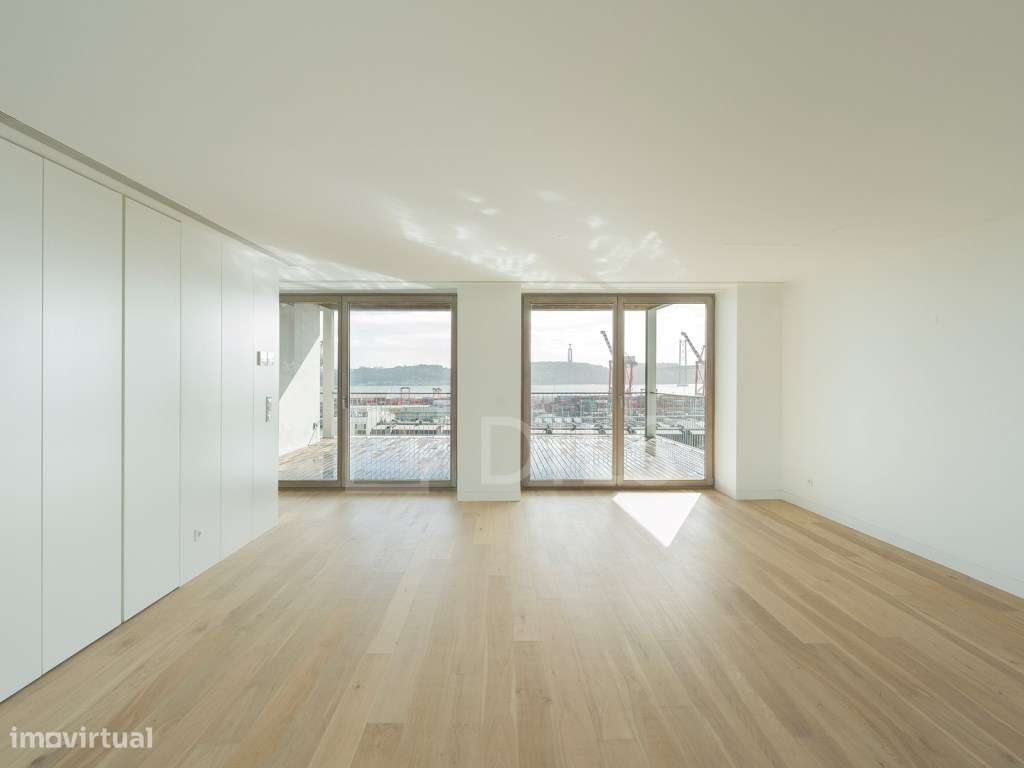 Apartamento T3 Estrela, Lisboa, com terraço e vista rio-4