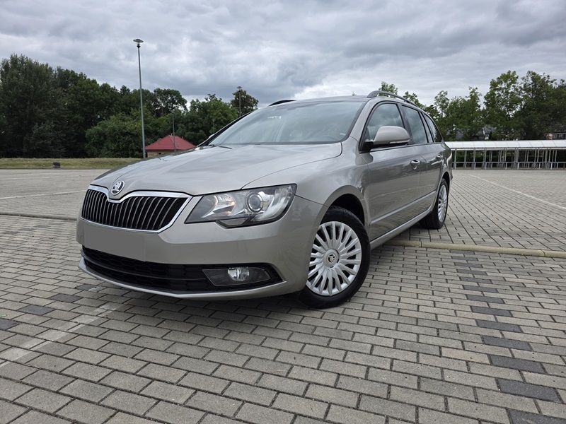 Skoda Superb II (2008-2018) 1.6 TDI Green tec Active 2013