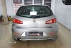 Alfa Romeo 147 1.6 T.S Impression - 8