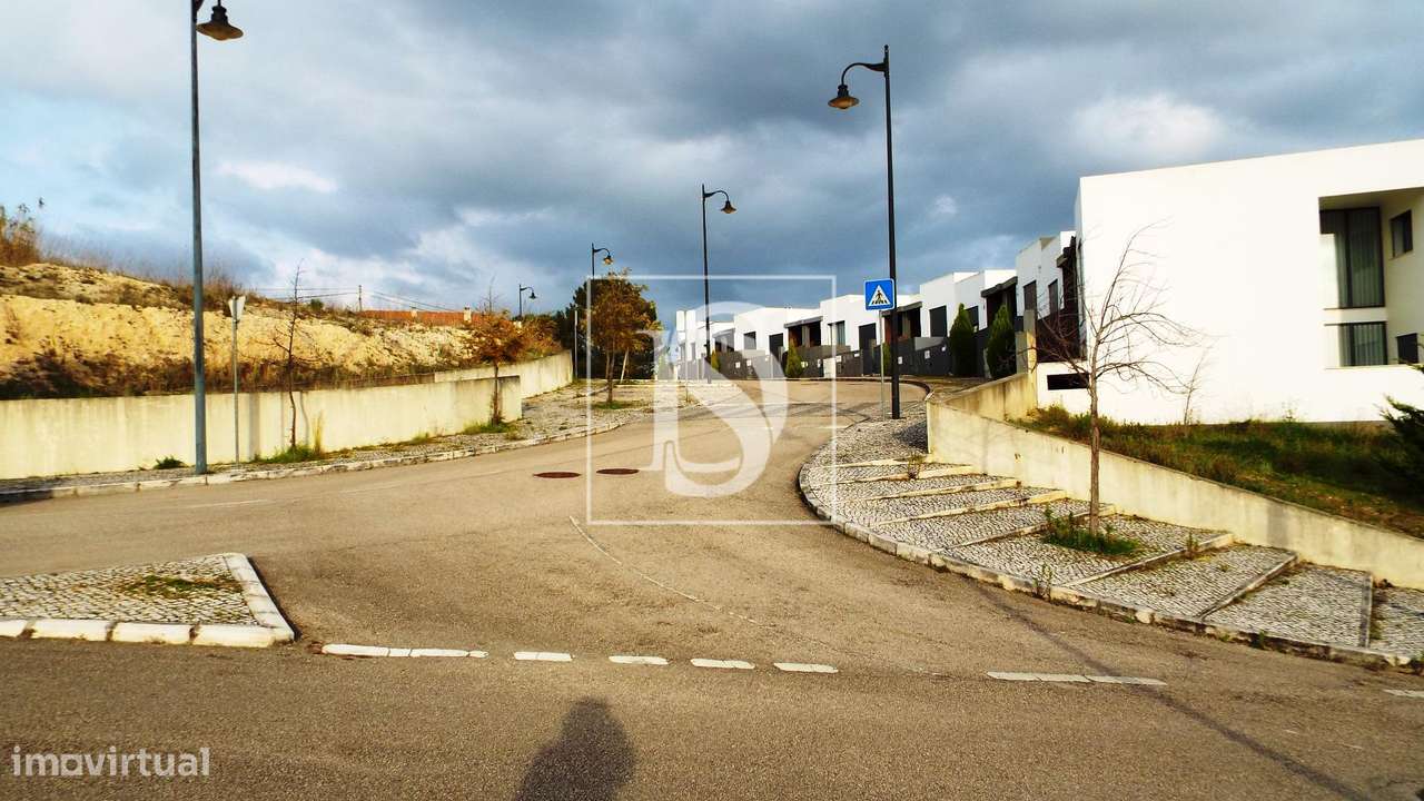 Terreno  Venda em Tomar (São João Baptista) e Santa Maria dos Olivais,-5