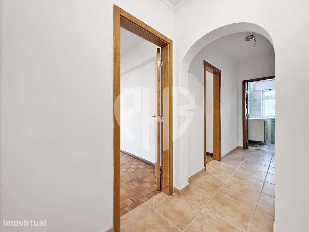 Apartamento T3 com 127 m² | Arrecadação nas Águas Furtadas | Massamá-20