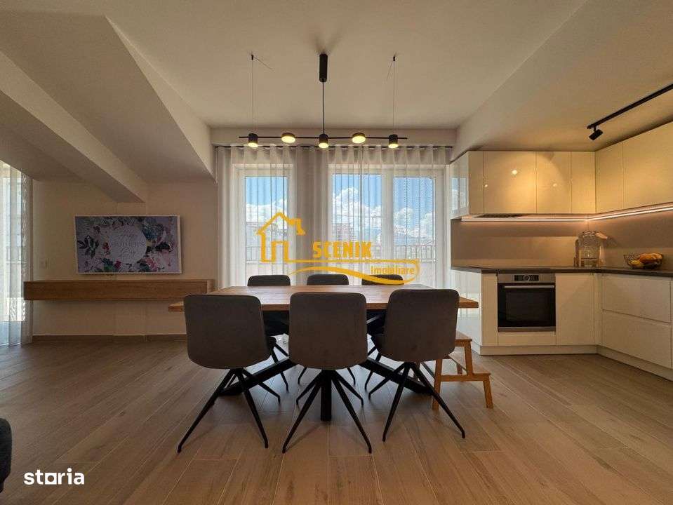 Penthouse de exceptie, vedere Tampa, acces exclusivist cu liftul pana-2