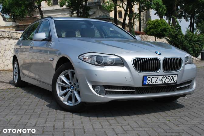 BMW Seria 5 520d - 4