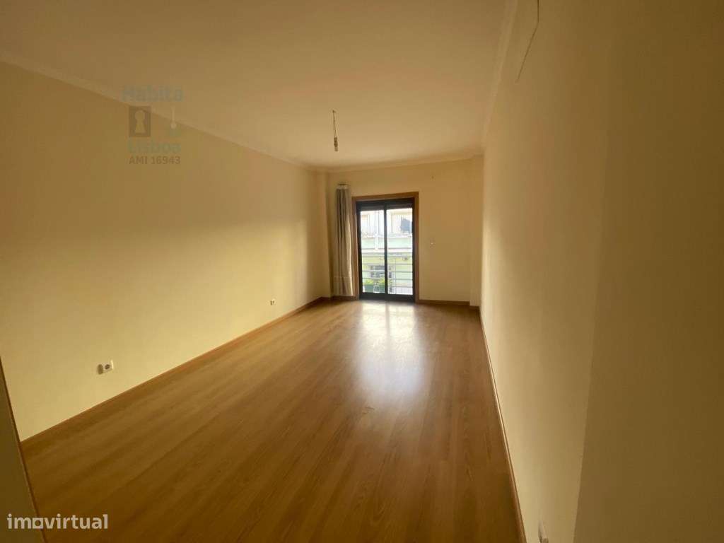 T2 Centro Montijo | 138m² | Box Fechada 30m² + Arrecadação - Grande imagem: 4/30