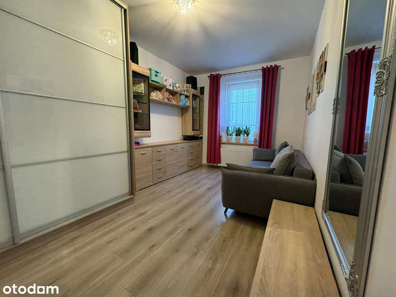 Atrakcyjne trzy pokoje po remoncie!-8