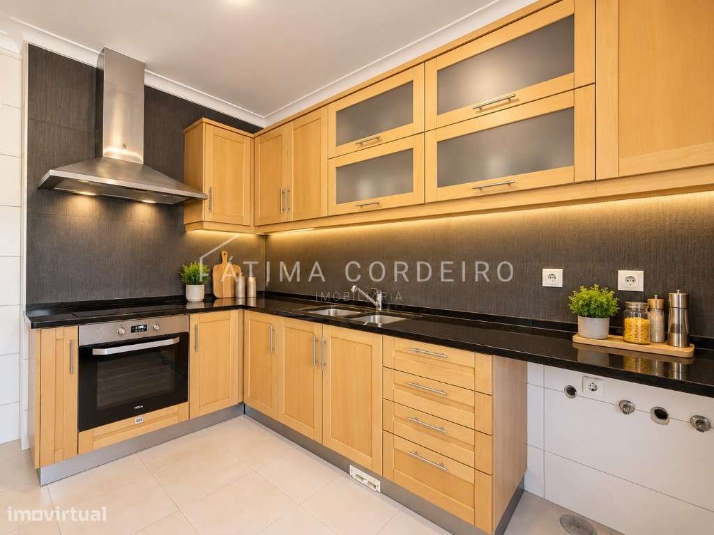 Apartamento T3 com arrecadação no Pinhal Novo-15
