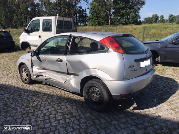 Ford Focus 1.8 TDDI Van 2001  - Para Peças - 5