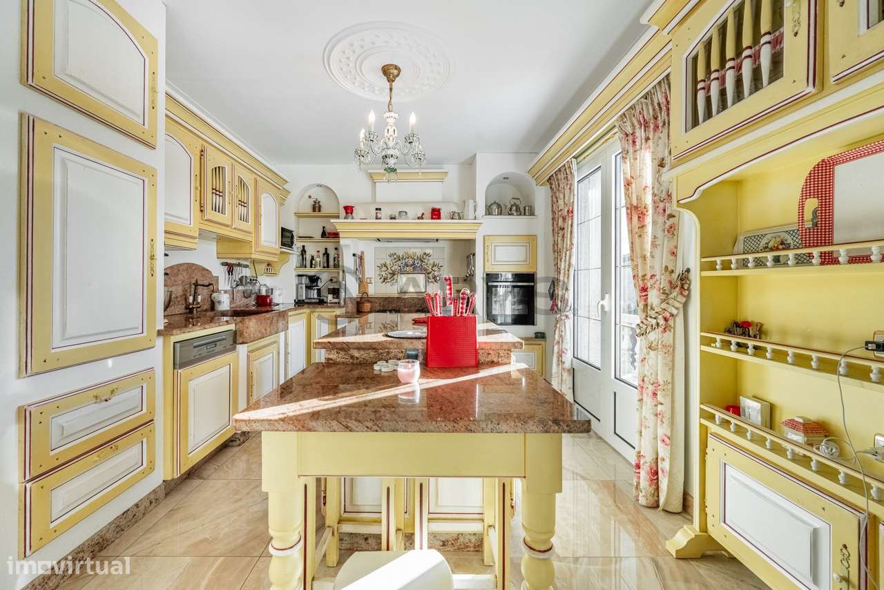 Moradia Isolada T5-16