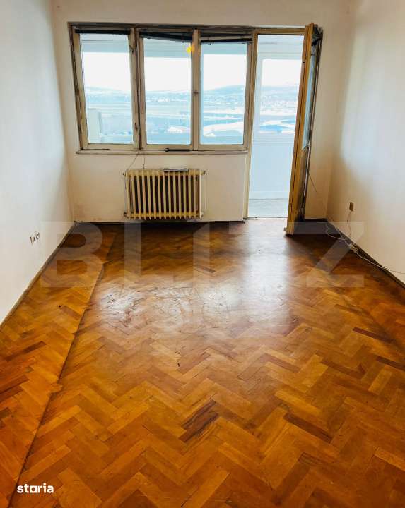 Apartament de vanzare, cu 2 camere, 47 mp, renovabil, zona Libertatii - Imagine principală: 2/8