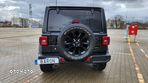 Jeep Wrangler - 12