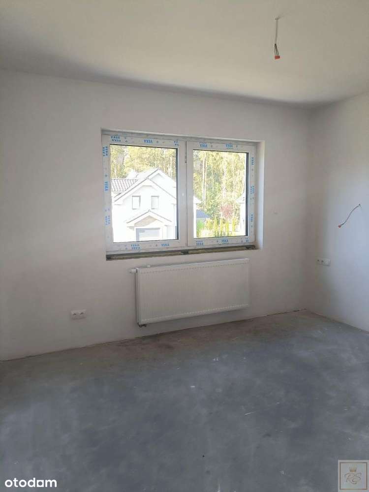 Nowa Cena !!! Ostatni lokal na sprzedaż w malownic-4