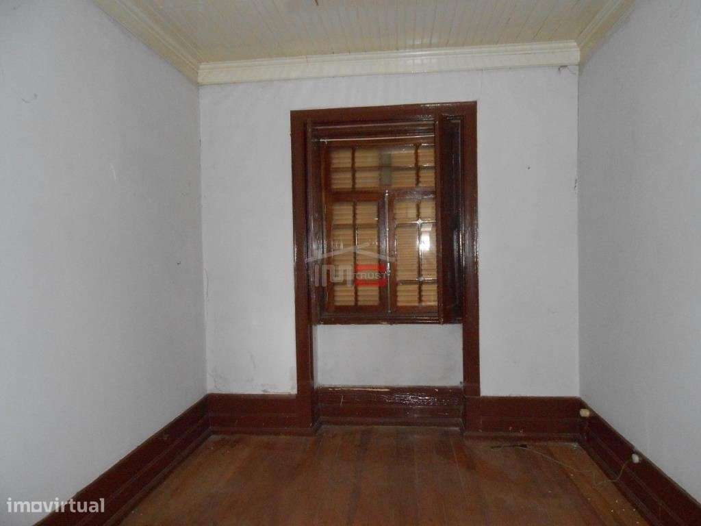 Moradia Senhorial T4-8