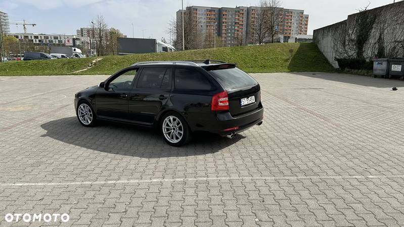 Skoda Octavia 2.0 TFSI RS - 15