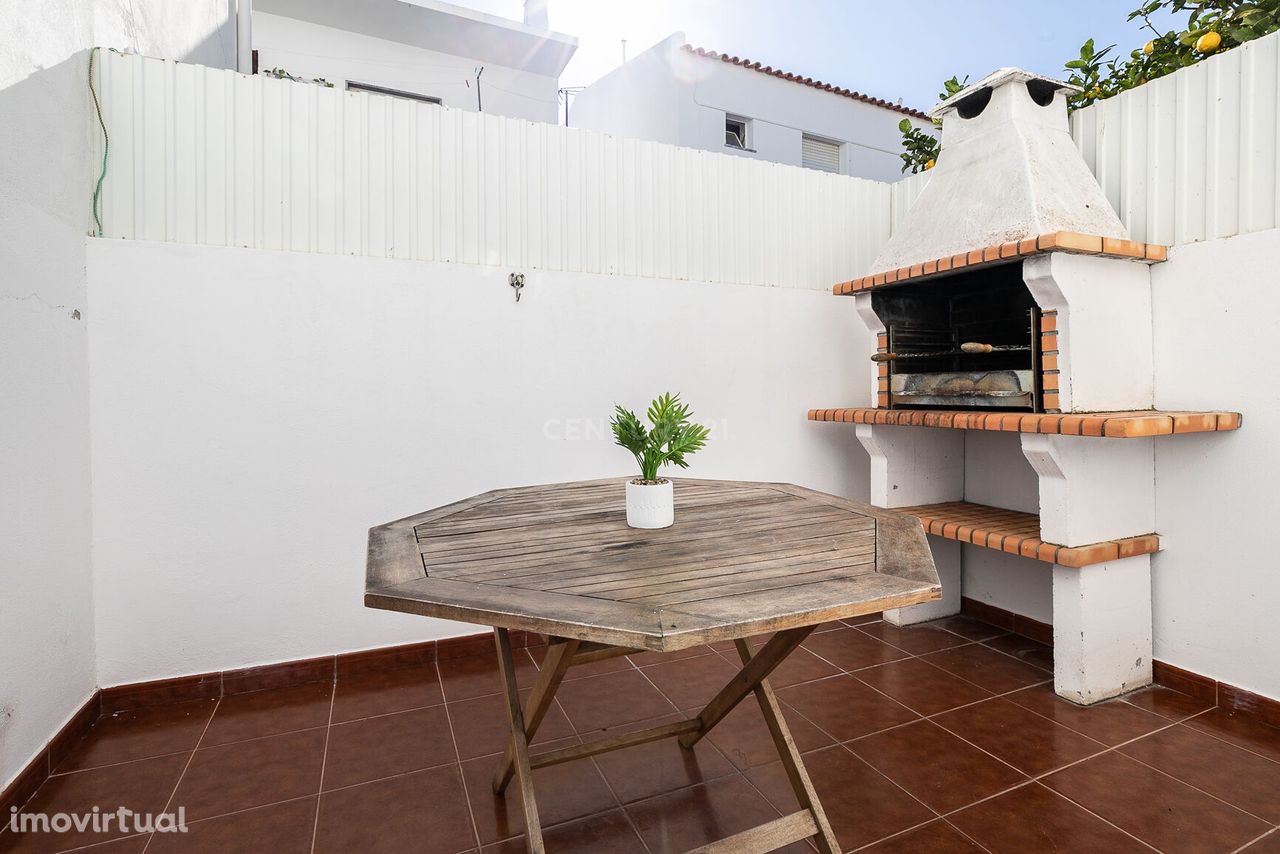 Apartamento T1 com terraço em Cabanas de Tavira