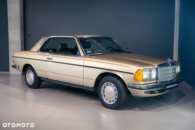 Mercedes-Benz 280 - 4