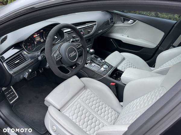 Audi RS7 4.0 TFSI Quattro Tiptronic - 18