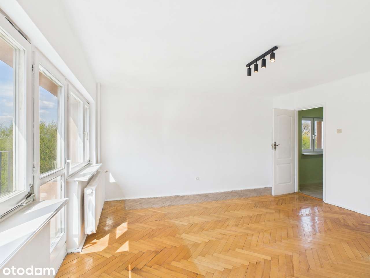 2 pokoje z balkonem w centrum miasta.-3