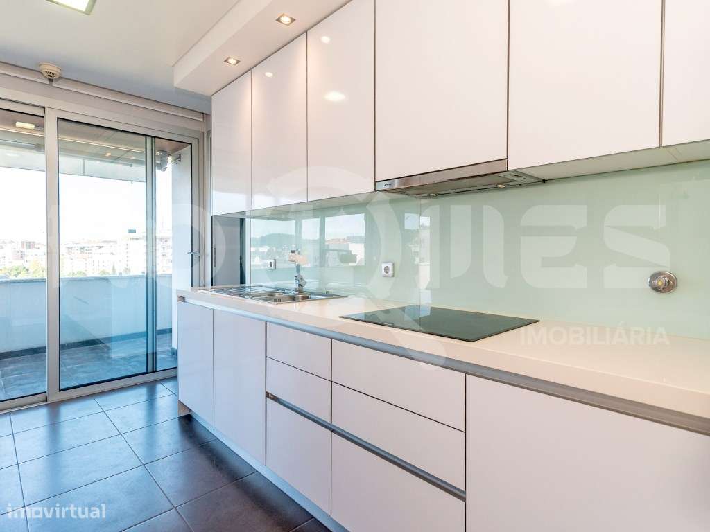 Apartamento | Qta das Nogueiras | Último Andar | Terraço | Garagem ...-12