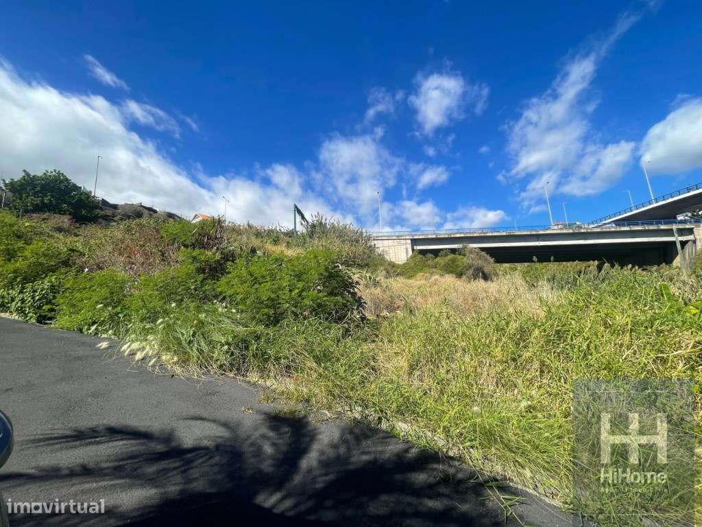 Lote de terreno urbano em Santa Cruz com vista mar - Grande imagem: 3/20