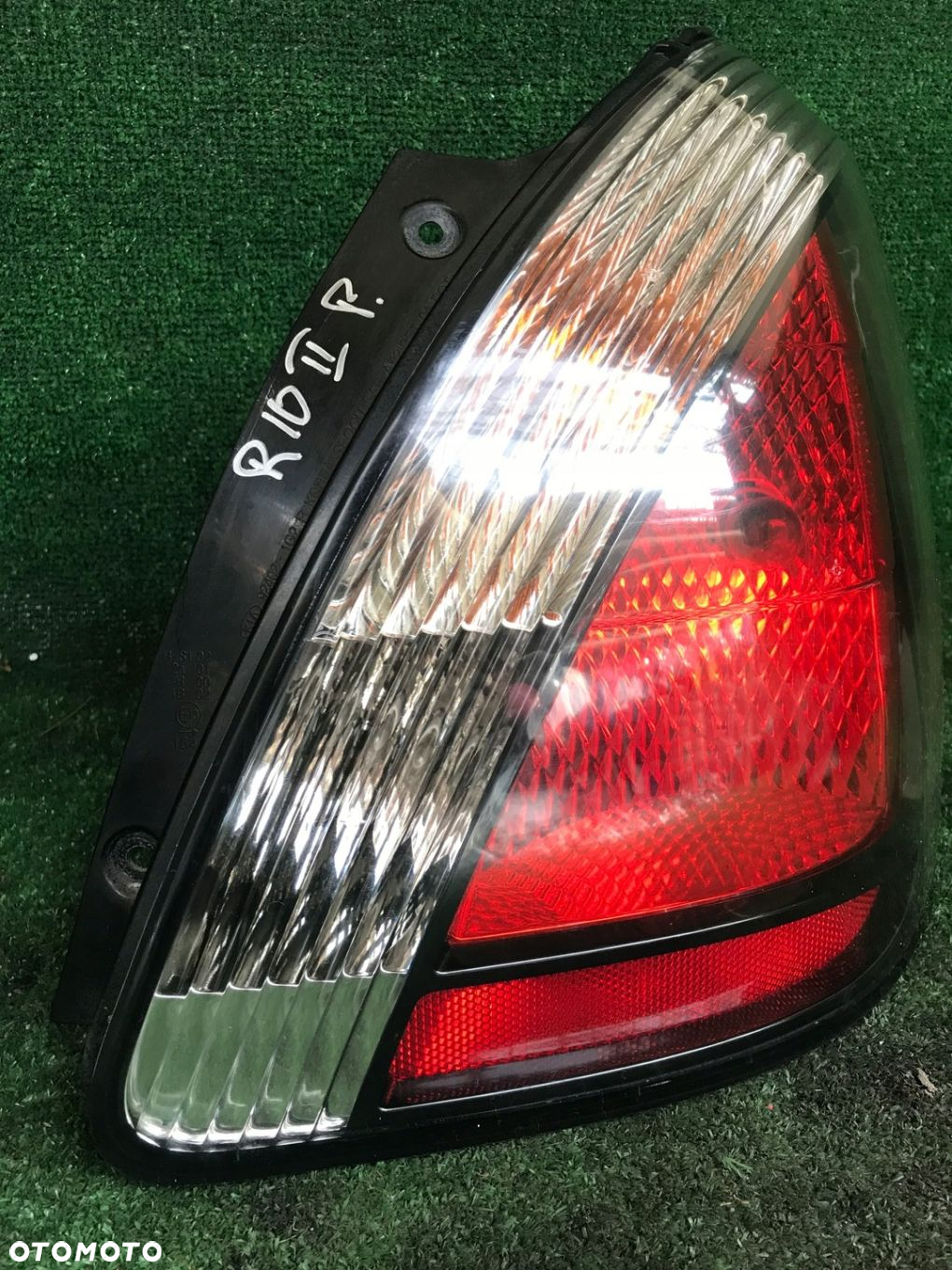 LAMPA TYLNA TYŁ PRAWA KIA RIO II WWA - 5