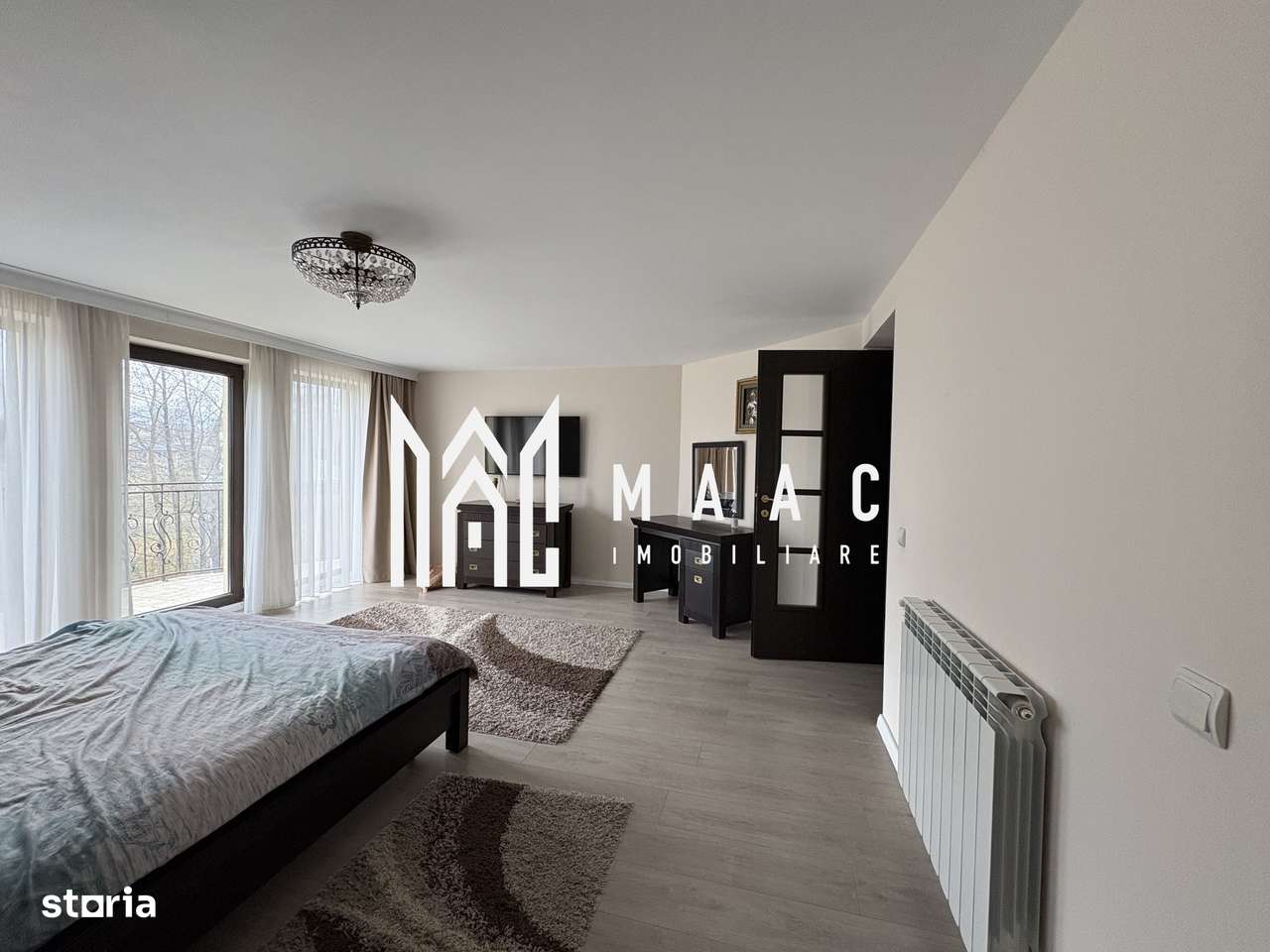 Casa cu 5 camere  I Curte 920 mp  I Tocile - Imagine principală: 4/17