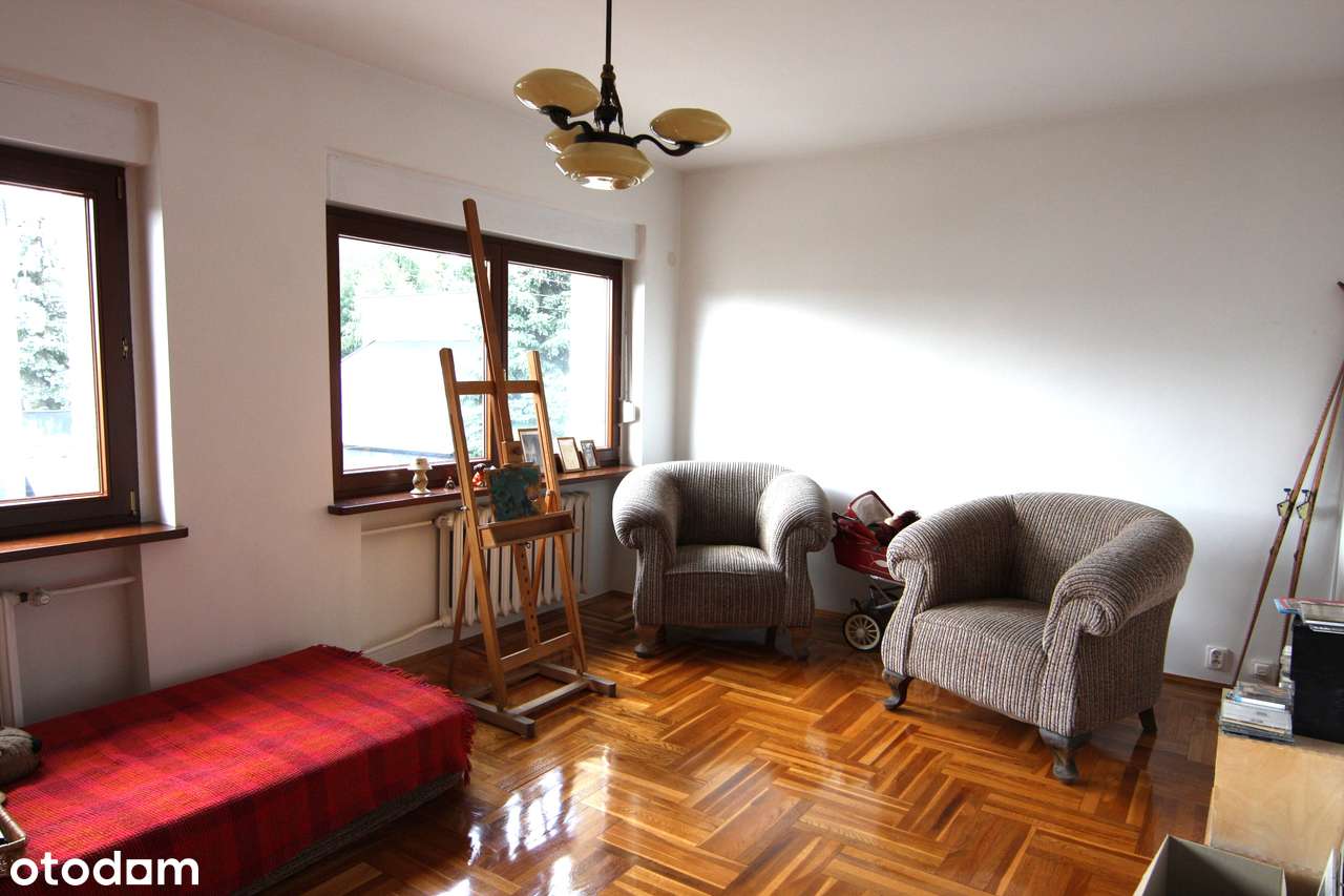 Przestronny dom z garażem i piwnicą, Świetna okazja na FLIP!-17