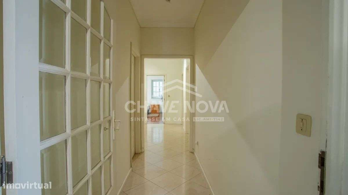 Moradia V6 com Piscina Interior e Exterior | Arcozelo | Vista Mar-24