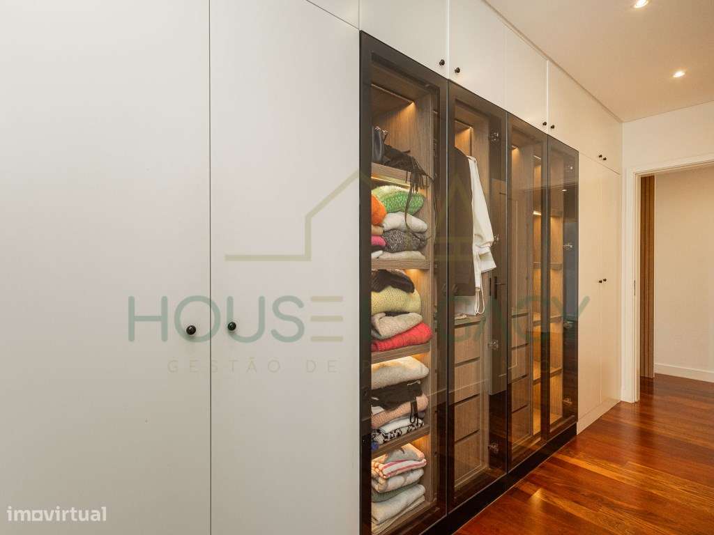 Apartamento T4 Luxuoso em Matosinhos-44