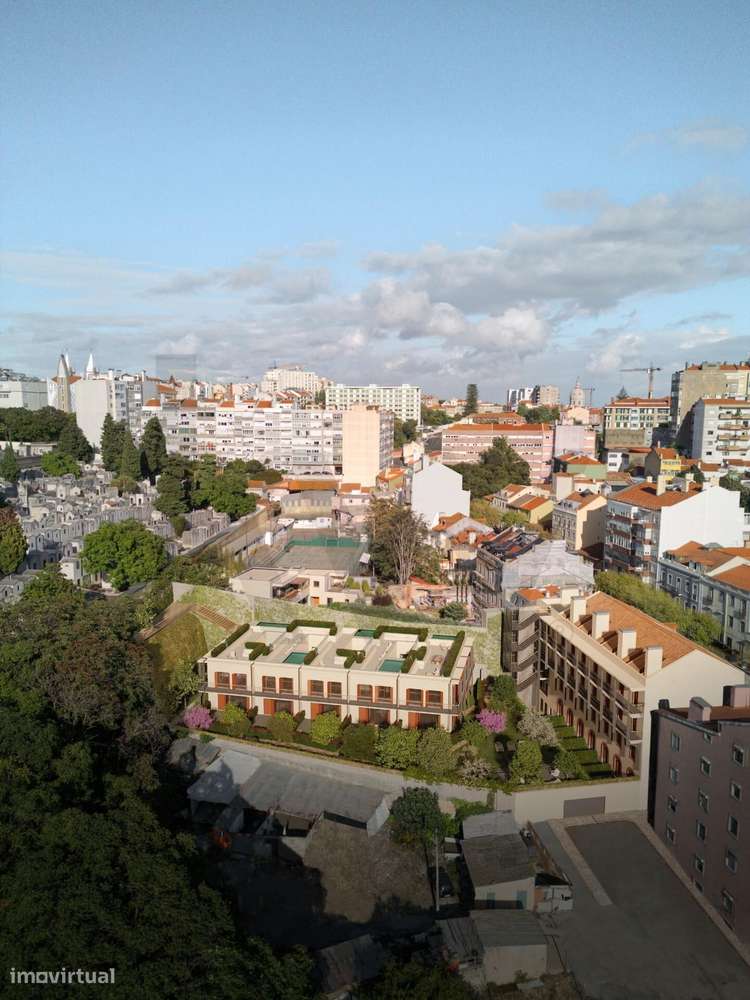 T2 Duplex de Luxo com Vista Rio Tejo-9