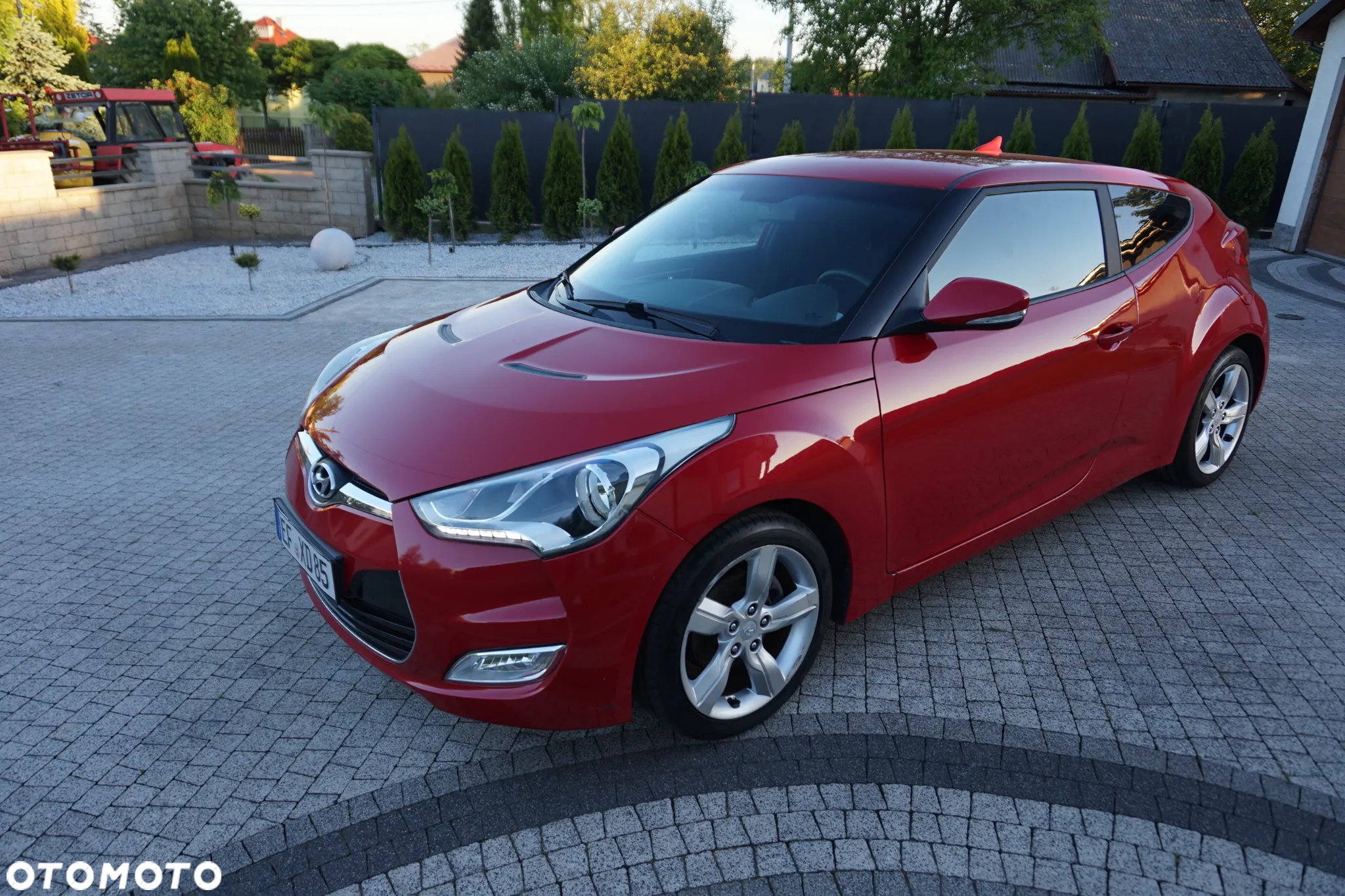 Hyundai Veloster - 7