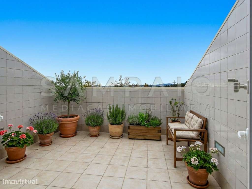 Moradia T4 - Jovim!-13