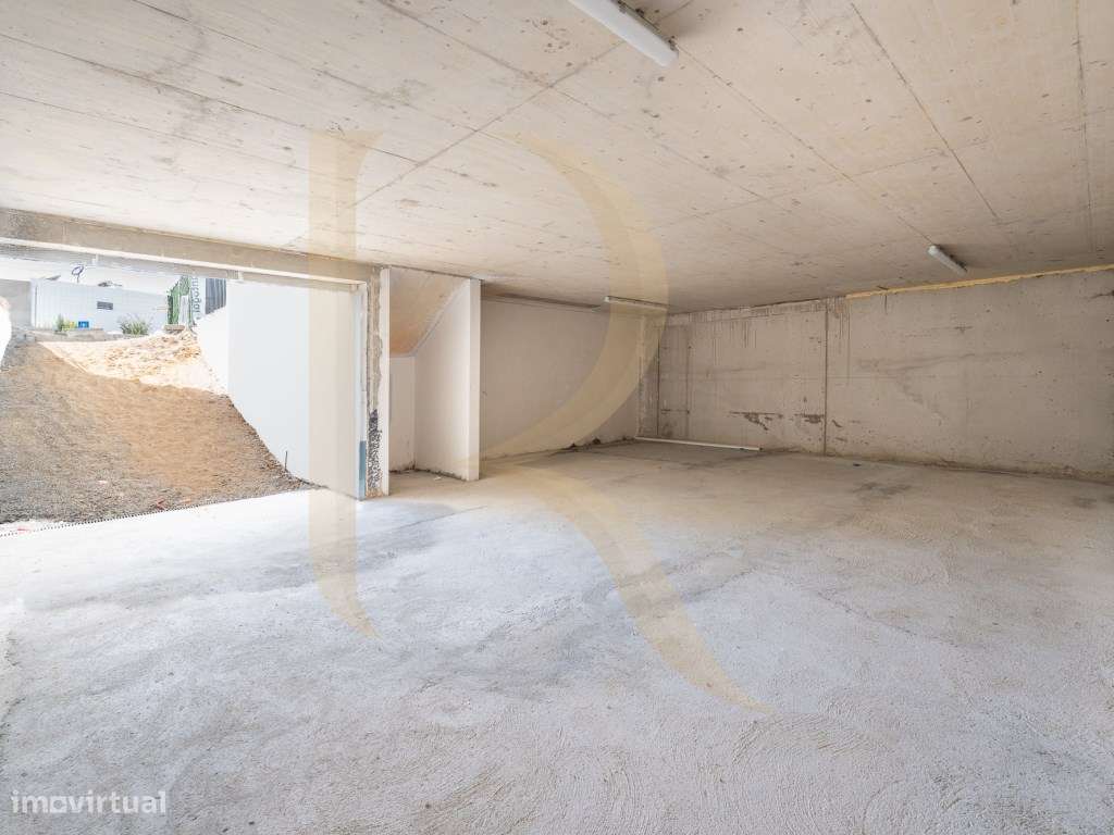 Moradia geminada T3 nova com garagem e piscina nos Foros de Amora -...-25