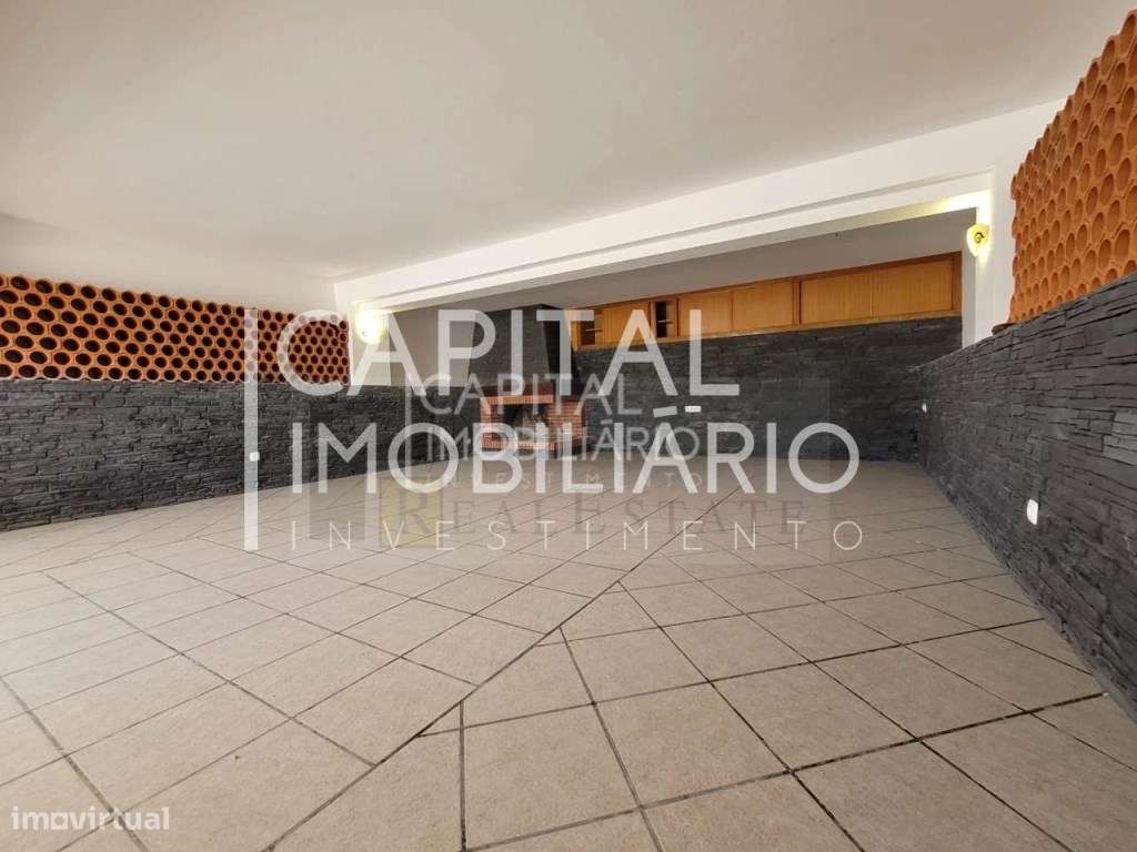 Moradia isolada V3+2 situada nas Caixas em Sesimbra com Piscina-22